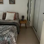 Apartment Playa De Americas Apto Cerca De La Playa, Con Piscina Y Parking *