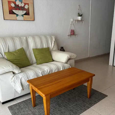 Con Piscinas Y Parking * 阿德耶