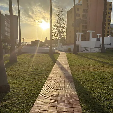 Playa De Américas Apto Cerca De La Playa, Con Piscina Y Parking *